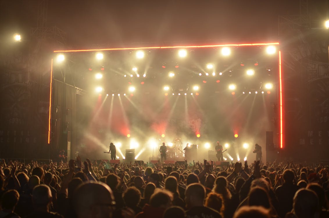 SOUNDWAVE Festival crowd